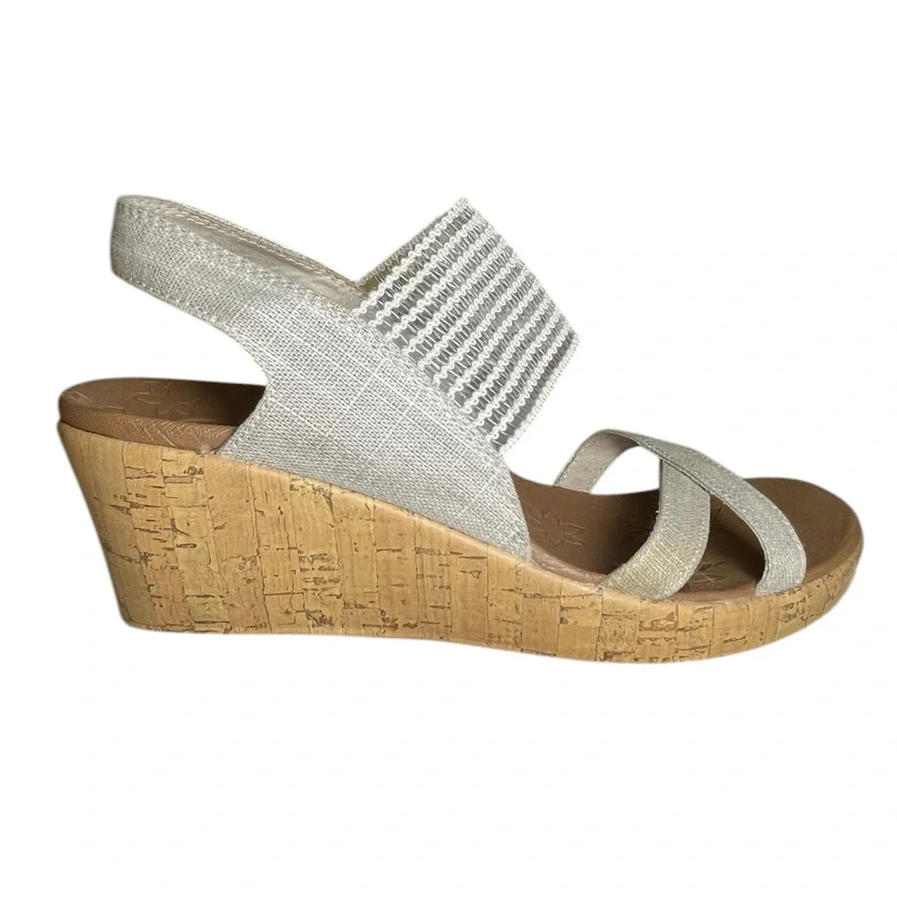 Skechers Women’s Beige Cork Wedge‎ Sandals Sz 9